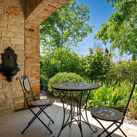 Rustic Cehici With Pool In Sveti Lovrec