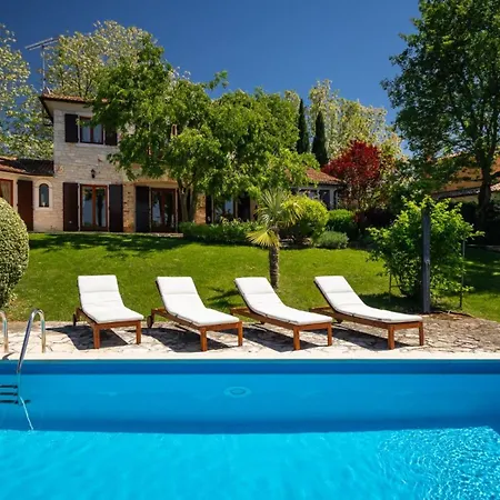 Rustic Cehici With Pool In Sveti Lovrec Βίλα Jehnici